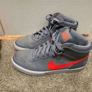 Men’s Nikes
